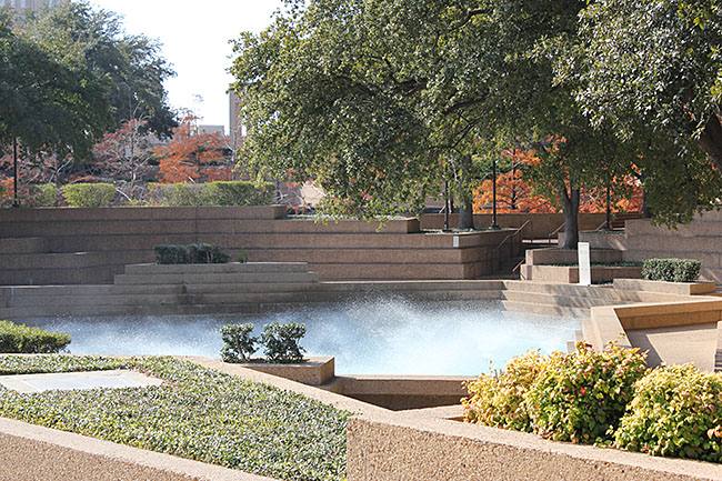 The Fort Worth Water Gardens And The Tragedy At The Pools